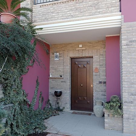 B&B Villa Passero Torricella Sicura Exteriör bild